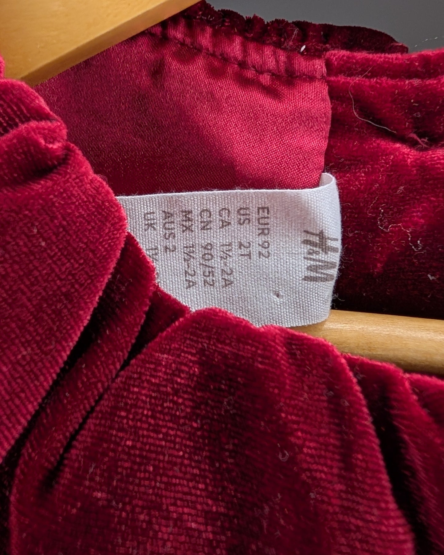H&M Red Velvet Holiday Dress – 2T