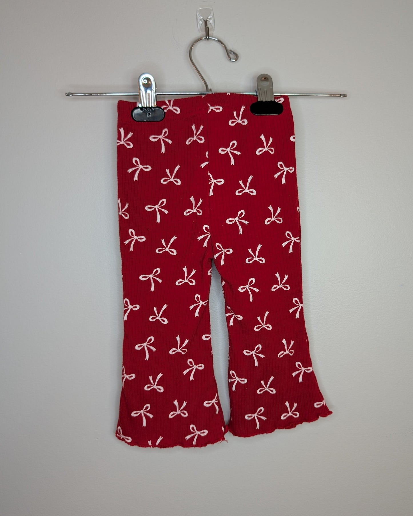 Lila & Jack Ribbed Flare Bow Leggings – 12–18M