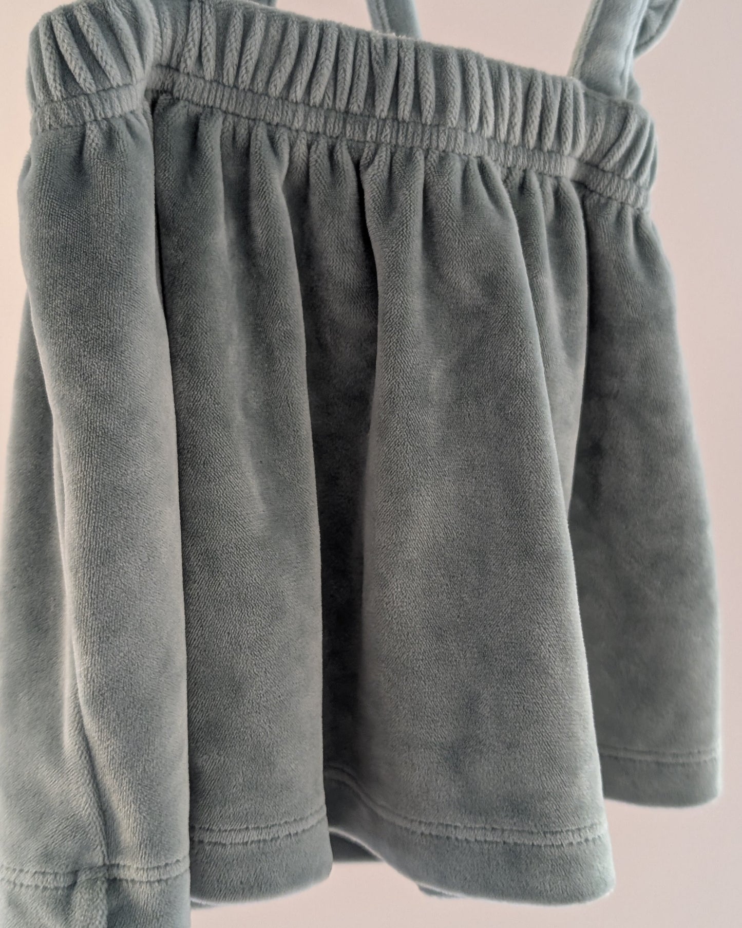 Carter’s Velour Ruffle Suspender Dress – 6M