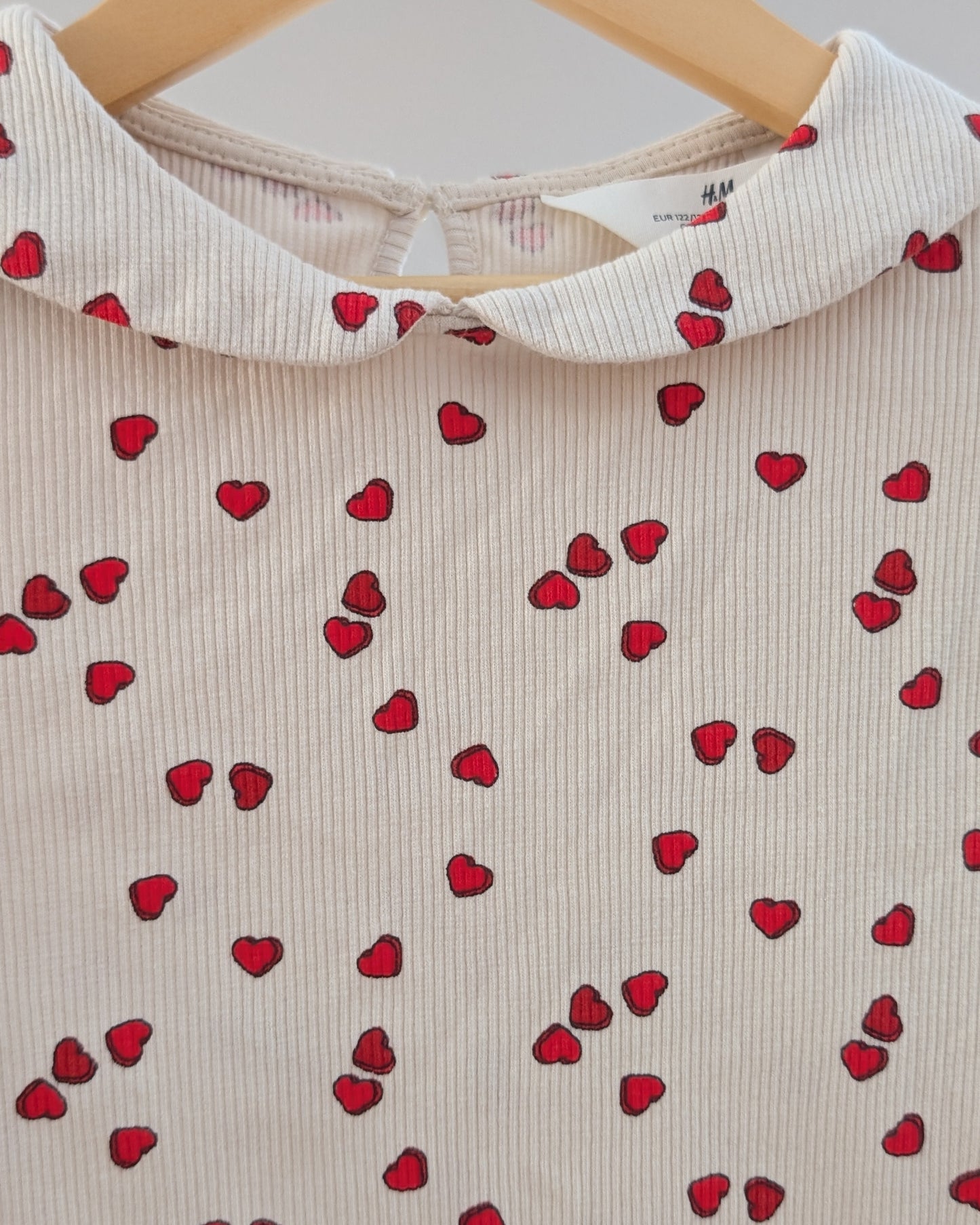H&M Ribbed Heart Print Top - 6X/7