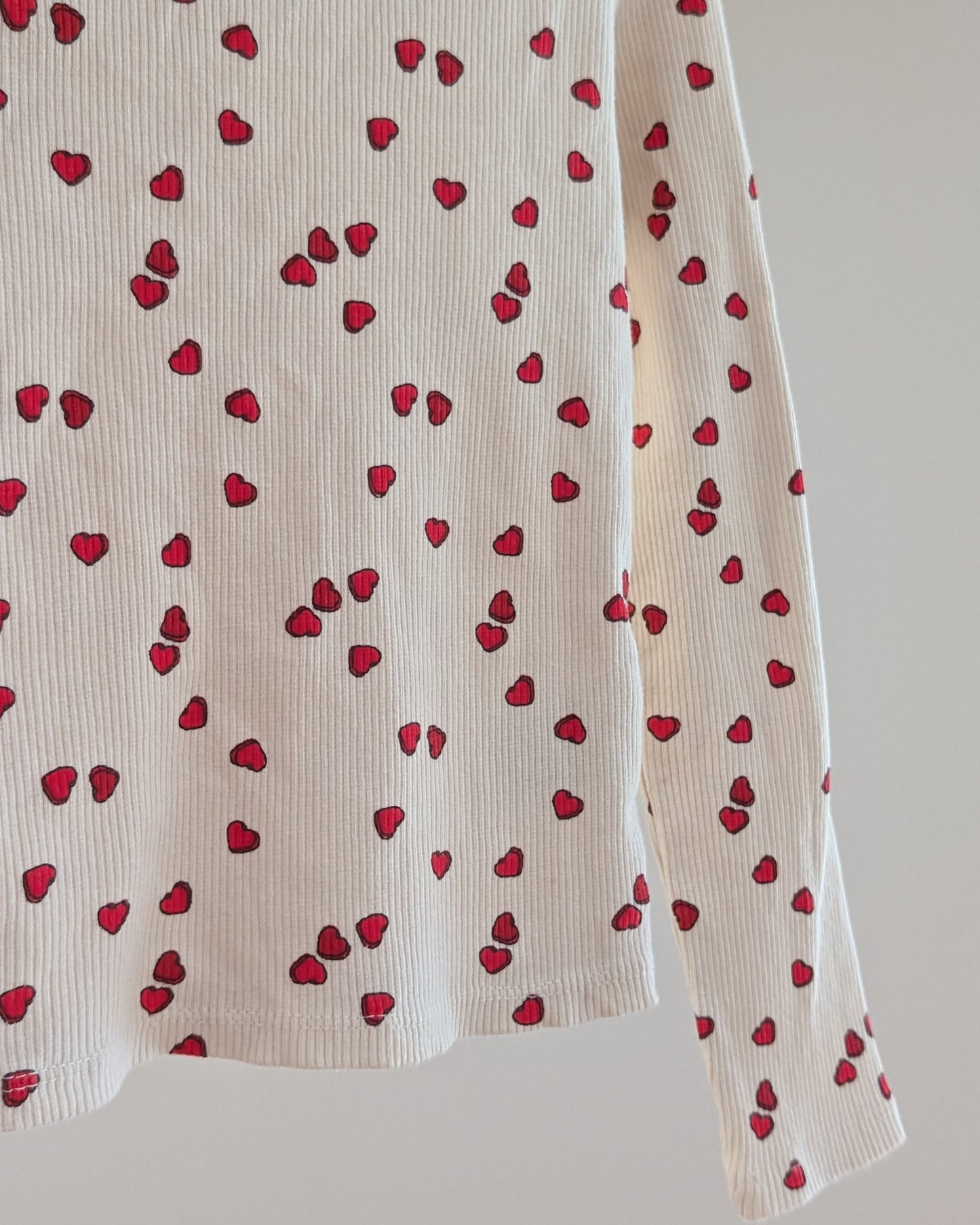 H&M Ribbed Heart Print Top - 6X/7